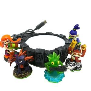 Lot of 6 Skylanders and Splatoon Figure with Portal of Power for Xbox 360